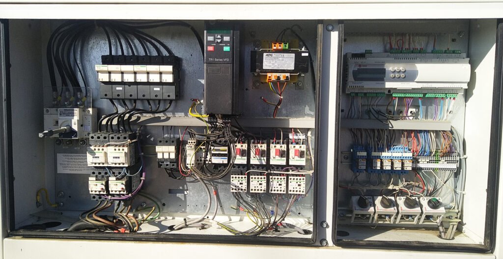 Kaltwassersatz TRANE CGAN 120 kW