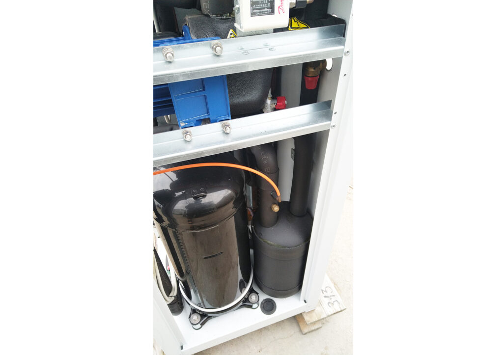 Чіллер/Тепловий насос BLUE BOX 30 KW