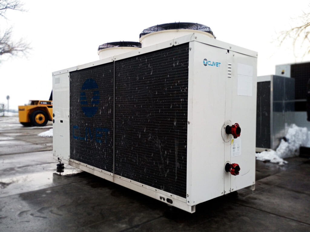 KALTWASSERSATZ / Wärmepumpe CLIVET WSAN-XEE 84/100 kW