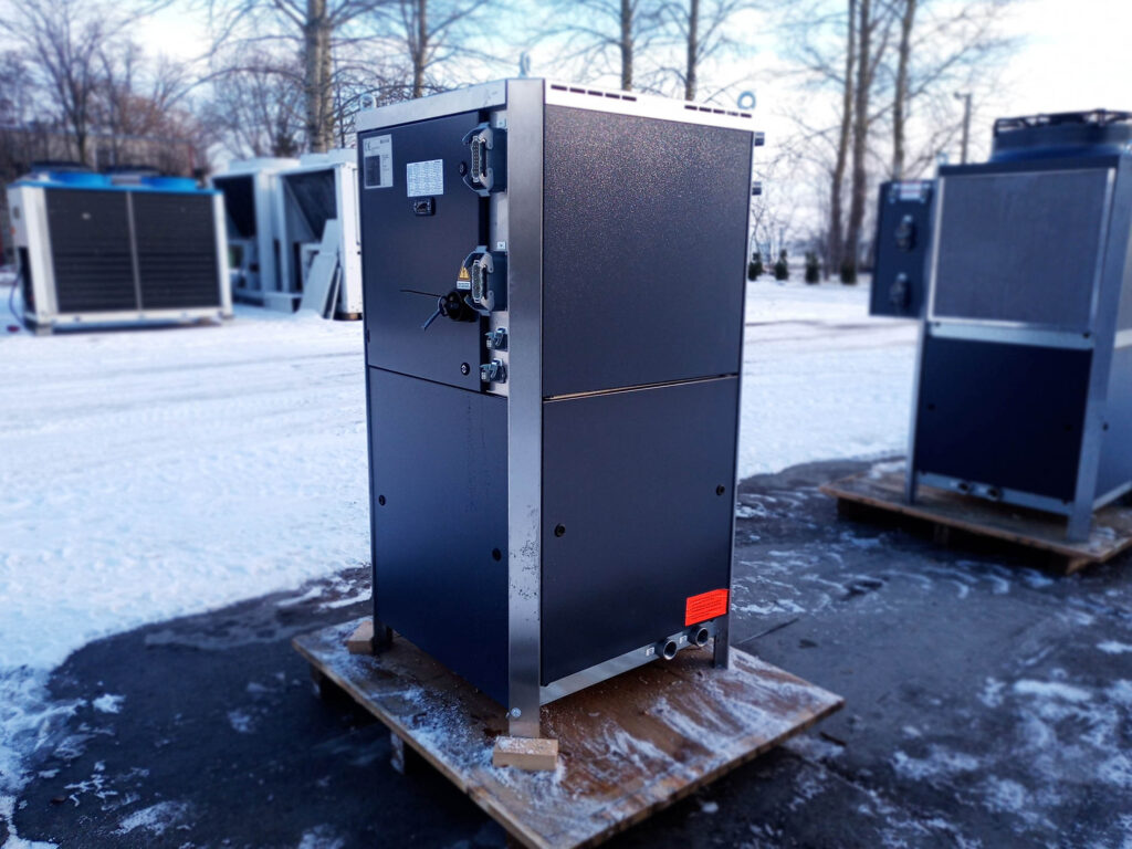 Чиллер HYFRA Alpha 13-E-W-S-MCE 11 кВт