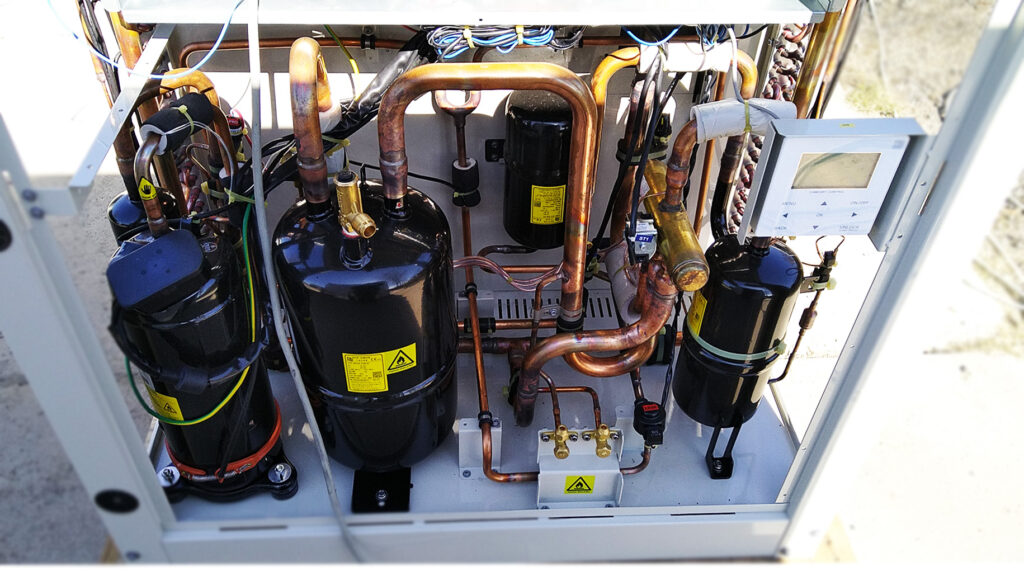 KALTWASSERSATZ/ WÄRMEPUMPE CLIVET/S-Klima WSAN-YSi 22 kW
