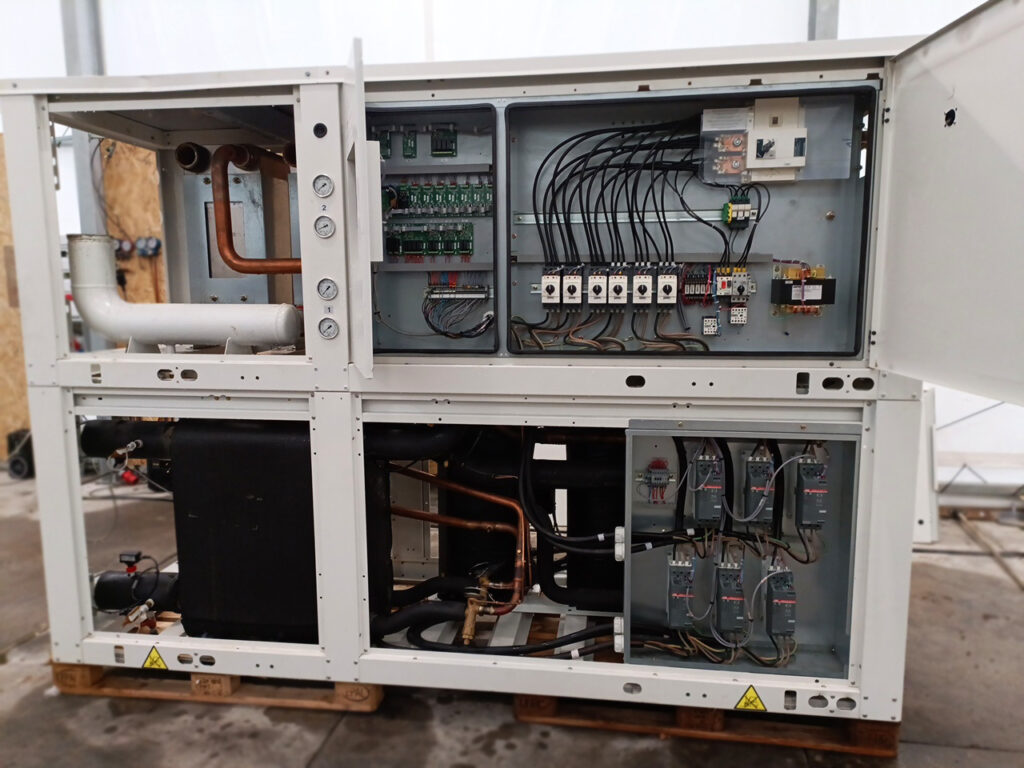 AGREGAT WODY LODOWEJ/ POMPA CIEPŁA TRANE ECGWN 470/550 kW