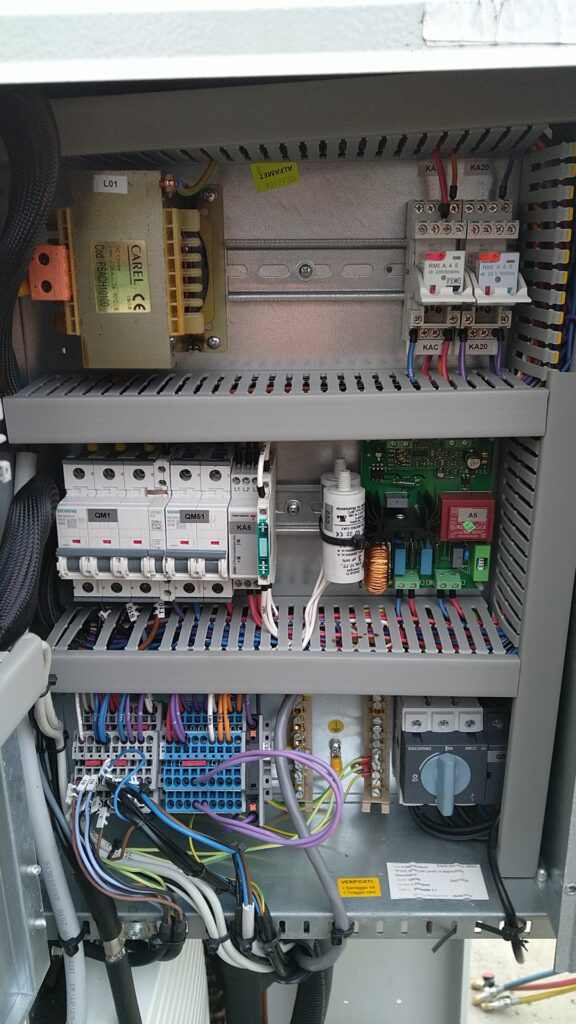 KONDENSATIONSEINHEIT Epsilon Echos + 15 LE / HP 12,1 kW