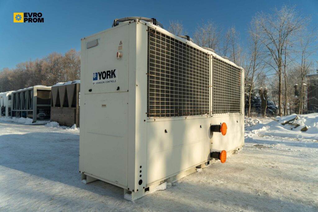 Чіллер/Тепловий насос YORK YLHA 150 TP 380T 145 кВт / 150 кВт