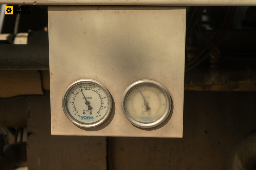 Kaltwassersatz YORK YCAL 0377SBХА 360 kW