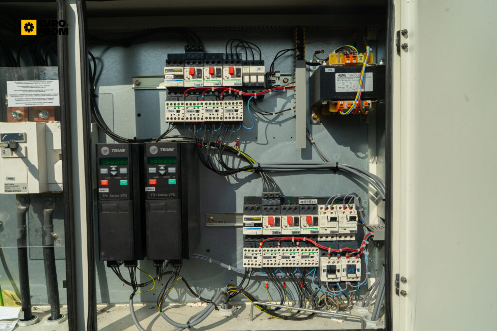 Чіллер Trane CGAN212 389 кВт