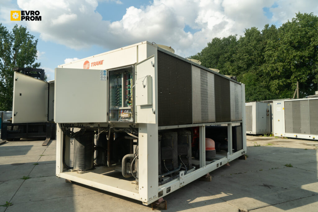 Чіллер Trane CGAN212 389 кВт