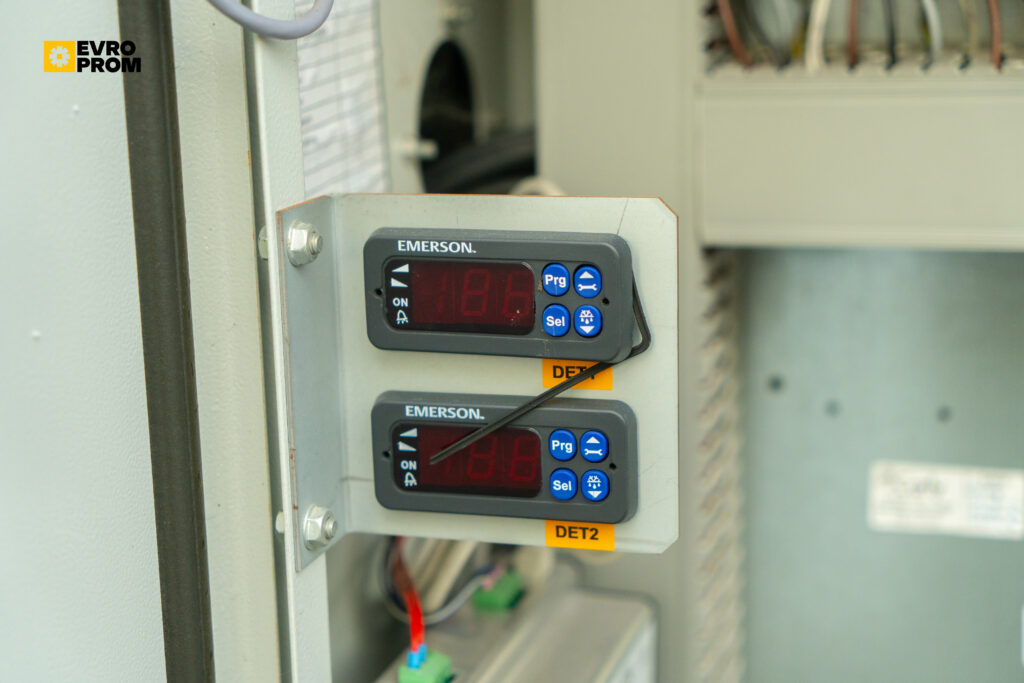 Чіллер CIAT LDH 1800V STD 493 кВт