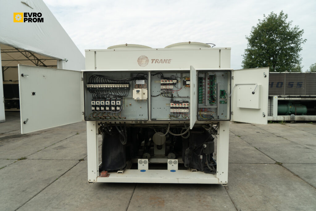 Aircooled chiller/Heat pump Trane CXAN213 410 kW / 425 kW