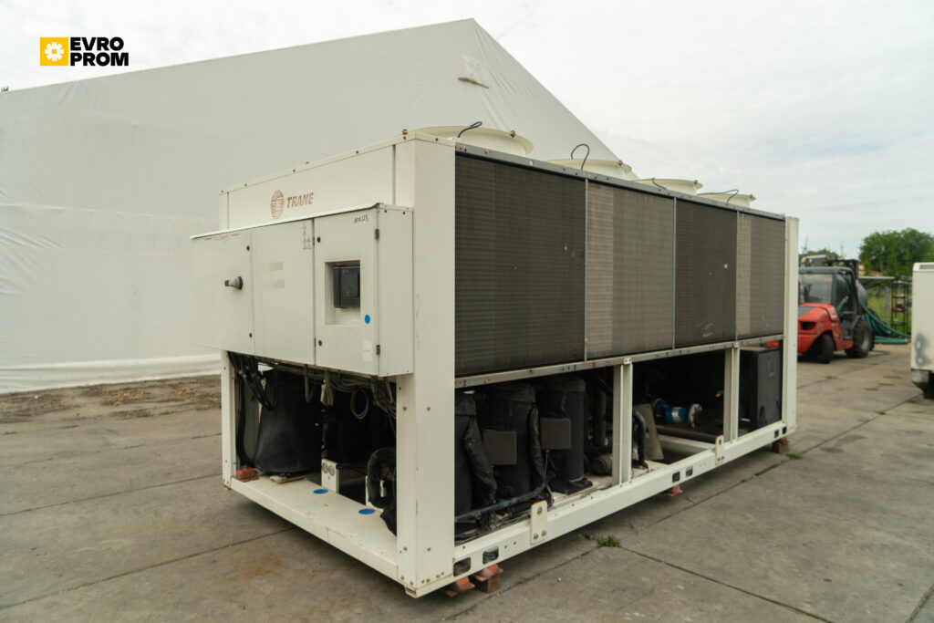 Aircooled chiller/Heat pump Trane CXAN213 410 kW / 425 kW