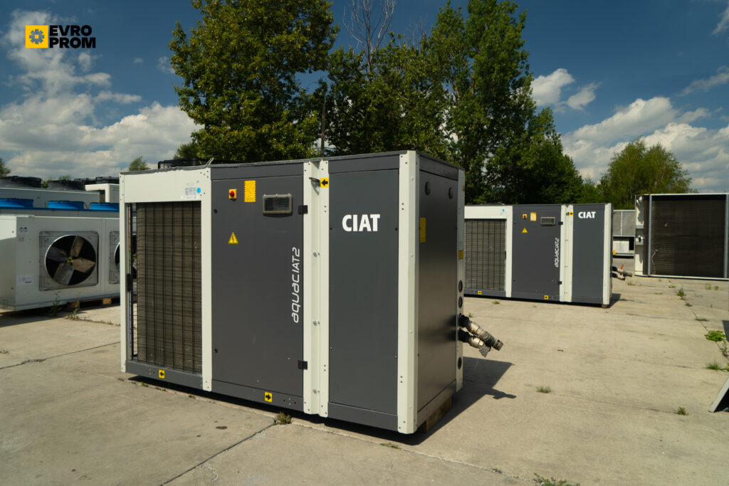 Kaltwassersatz CIAT AQUACIAT2 LDC 240V 61 kW