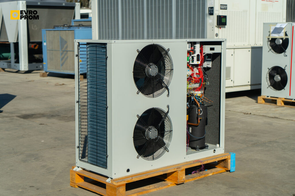 Чіллер/Тепловий насос CLIMAVENETA MEHP IB G07 S 18Y 15.62 кВт/17.24 кВт