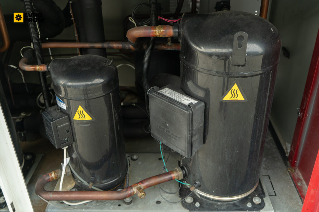Aircooled chiller/Heat pump LENNOX NAH 230D NM5M 215 kW / 252 kW