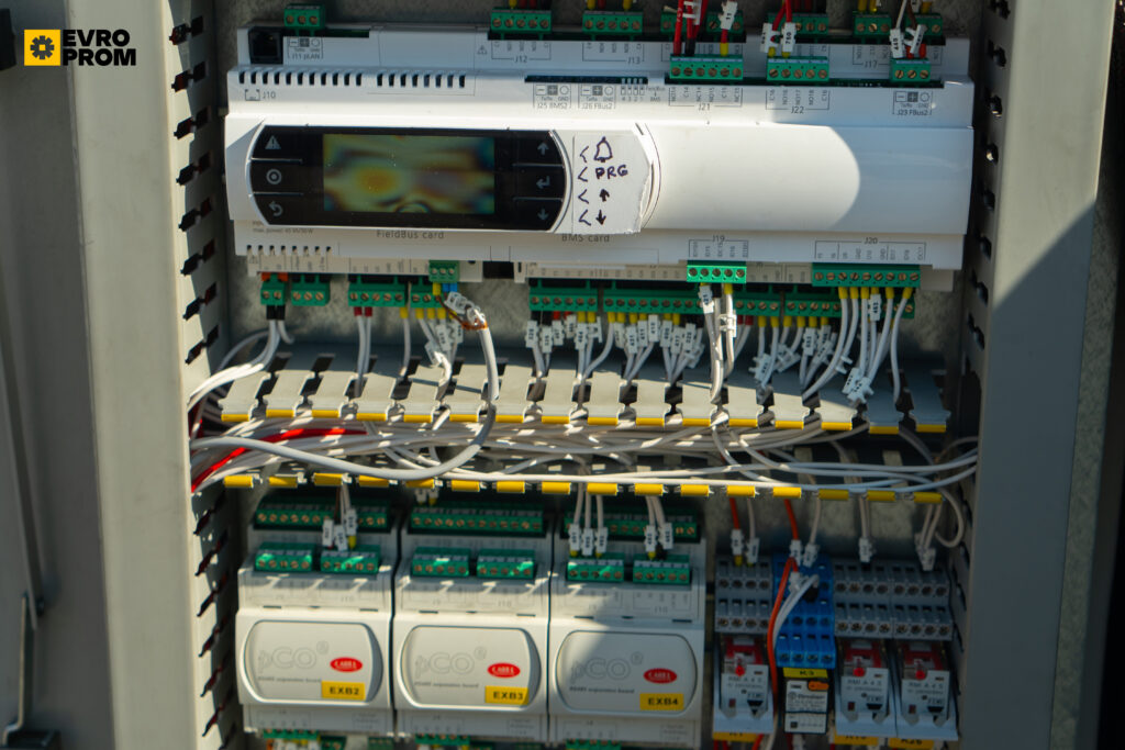 Чіллер DAIKIN EWAD460BZSS001 459 кВт