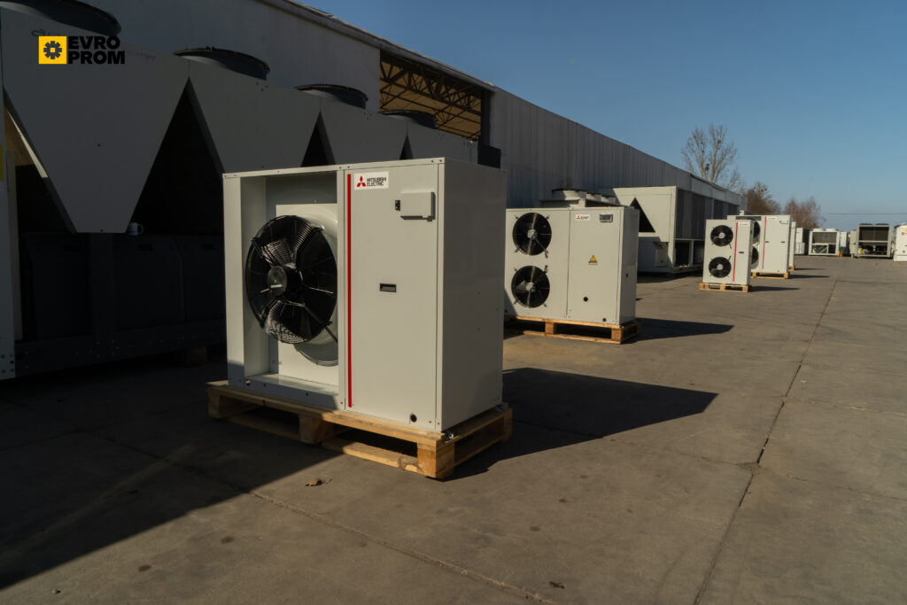 Aircooled chiller/Heat pump CLIMAVENETA MEHP IB G07 23Y 19.7 kW/23.8 kW
