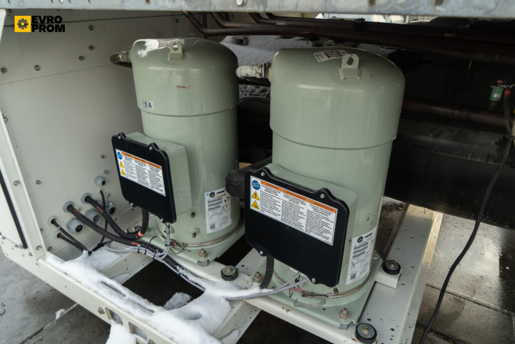 Aircooled chiller Trane CGAM 100 HE SQ 283 kW