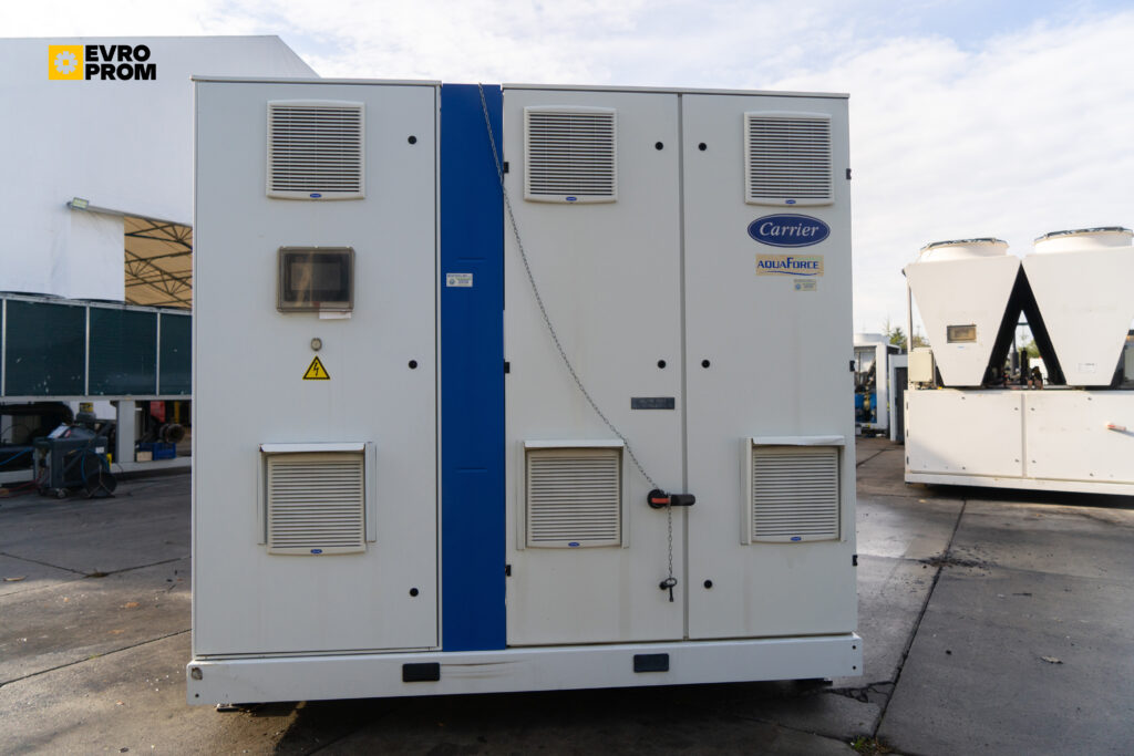 Чіллер CARRIER 30KAV 0600 0007 611 кВт