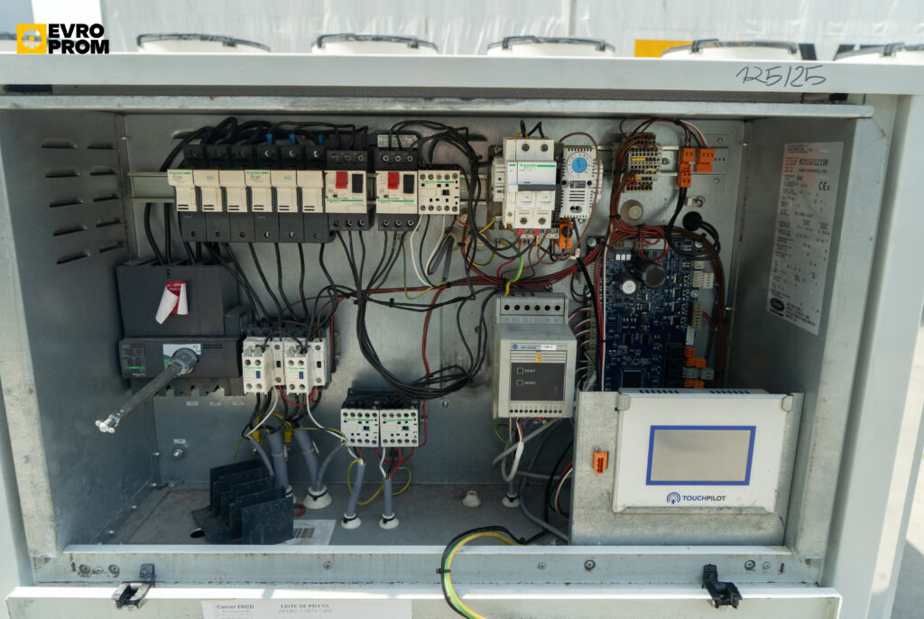 Kaltwassersatz CARRIER 30RBSY060B0021 PE 58 KW