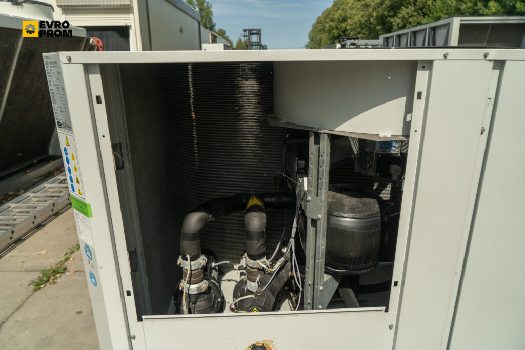 Kaltwassersatz CARRIER 30RBSY060B0021 PE 58 KW