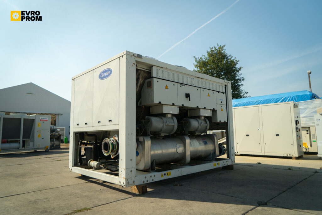 Aircooled chiller CARRIER 30GX 132 A0281 PEE 450 KW