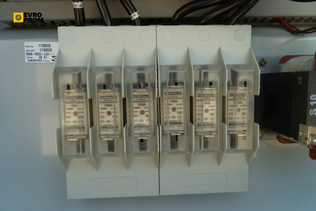 Kaltwassersatz CARRIER 30HXC120 A0450 PEE  414 kW