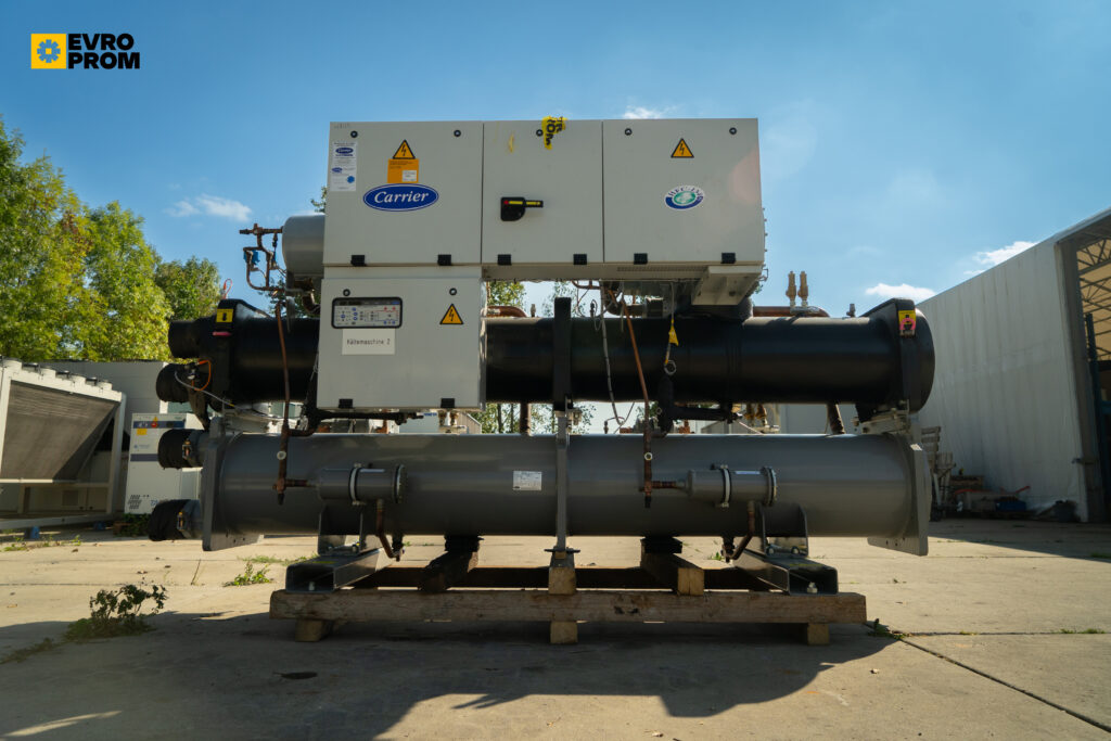 Kaltwassersatz CARRIER 30HXC120 A0450 PEE  414 kW