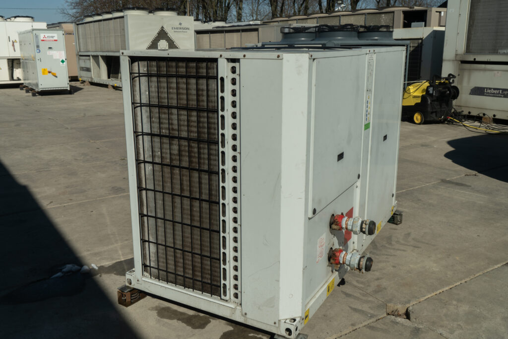 Aircooled chiller/Heat pump CARRIER 30RQS 070 64 kW/70 kW