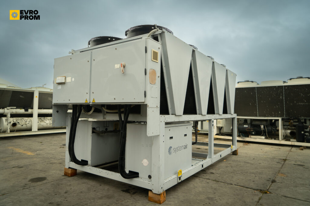 Aircooled chiller SYSTEMAIR SYSCROLL 420 AIR CO E COAT 414.2 KW