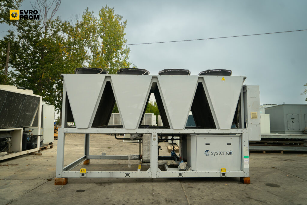 Aircooled chiller SYSTEMAIR SYSCROLL 420 AIR CO E COAT 414.2 KW