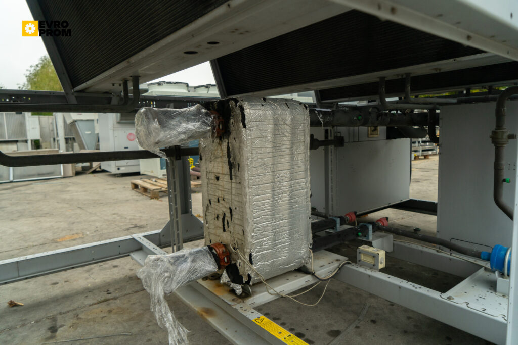 Aircooled chiller SYSTEMAIR SYSCROLL 420 AIR CO E COAT 414.2 KW