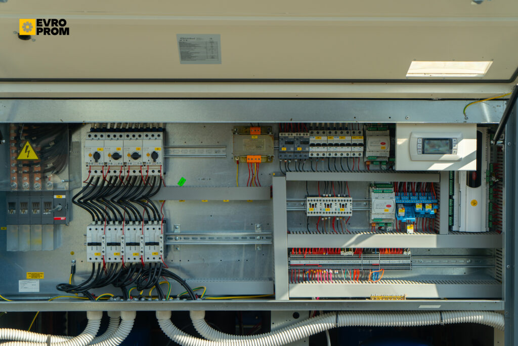Чиллер HiRef TSX244CS 244.5 кВт