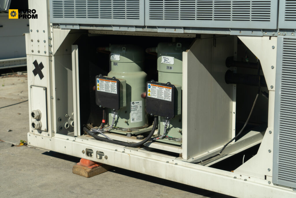 Kaltwassersatz TRANE CGAM090 254.6 KW