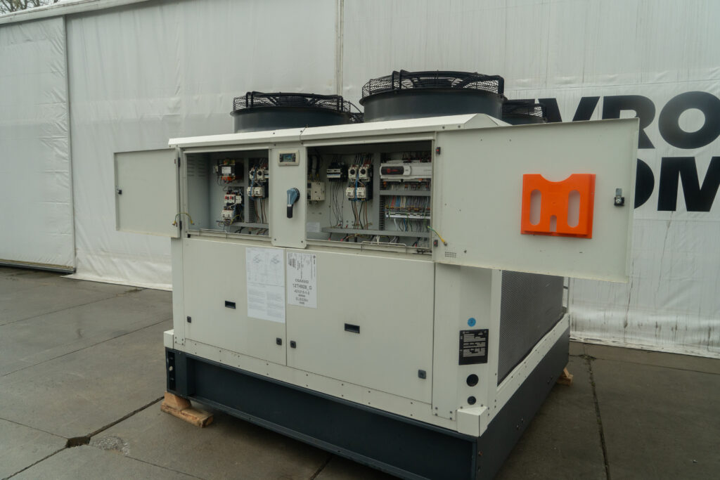 Kaltwassersatz Trane CGAX 052 146kW