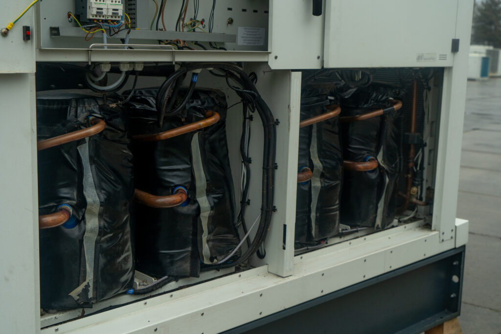 Kaltwassersatz Trane CGAX 052 146kW
