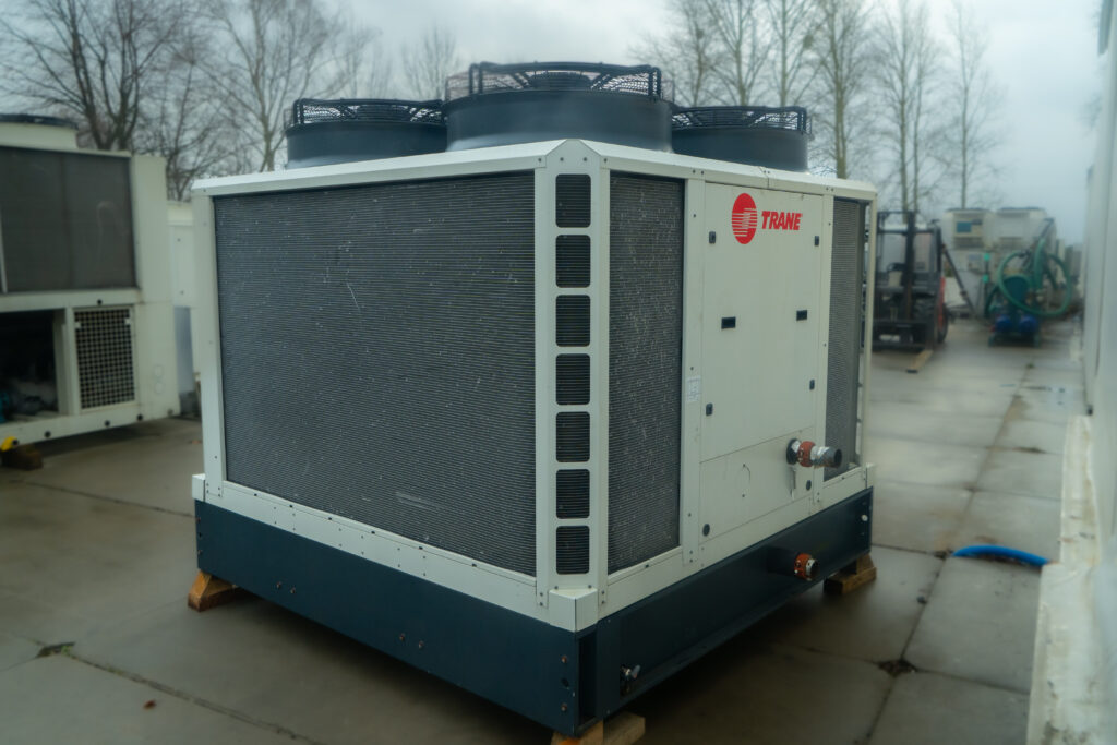Kaltwassersatz Trane CGAX 052 146kW