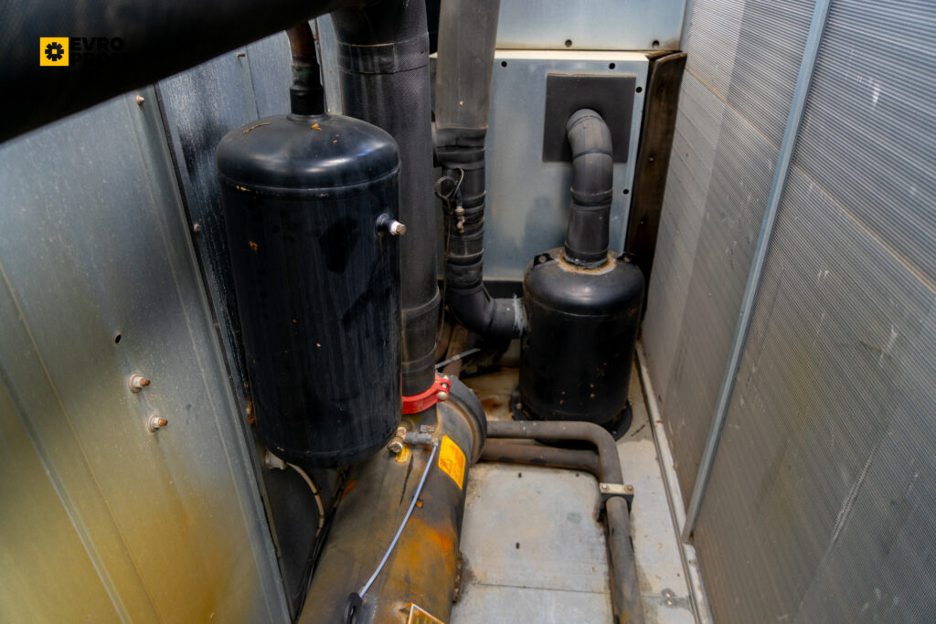 Aircooled chiller/Heat pump TRANE RTMA105 368.7 kW / 411.8 kW