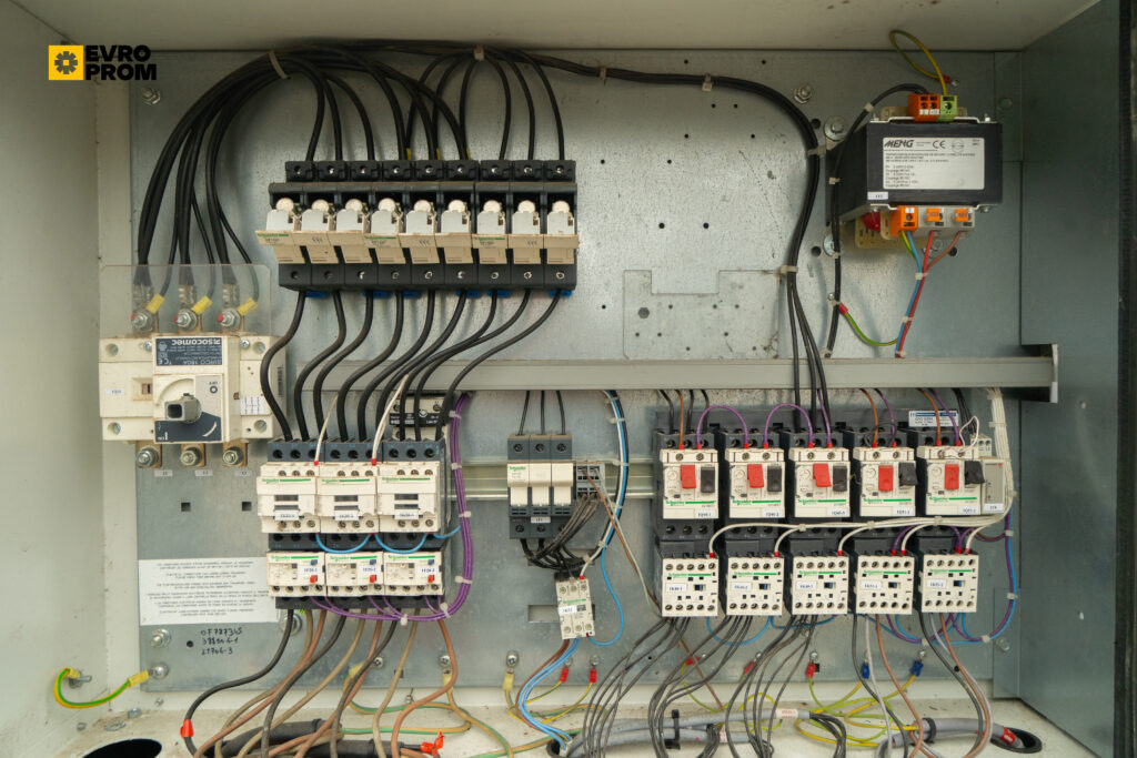 Чіллер TRANE ECGAN400 104.4 кВт