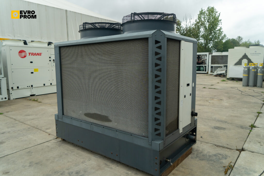 Чіллер TRANE CGAX 030 SE LN 82 кВт