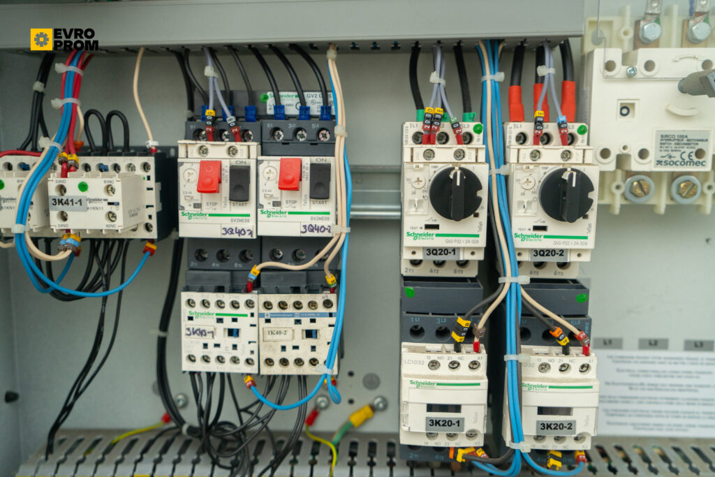 Чіллер TRANE CGAX 030 SE LN 82 кВт