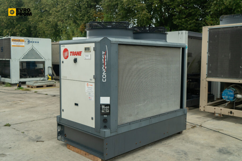 Чіллер TRANE CGAX 030 SE LN 82 кВт