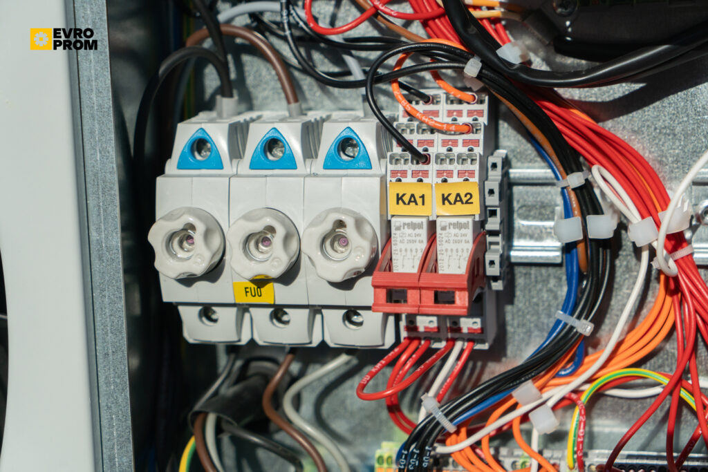 Чіллер CLIMAVENETA MECH IB G07/S 15Y 14.93 кВт