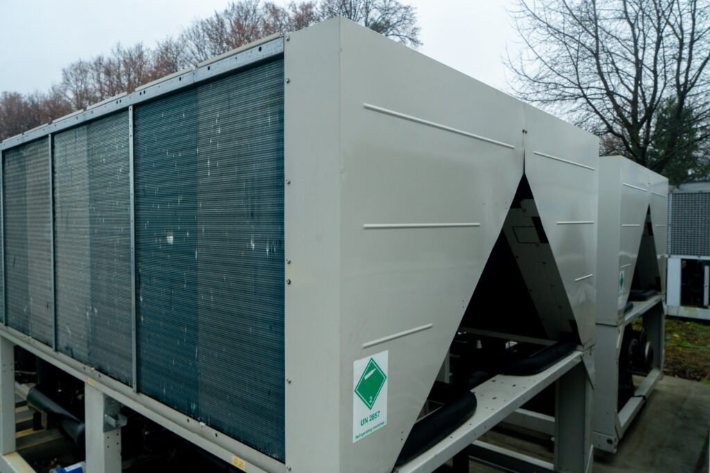Чиллер/Тепловой насос Daikin EWYQ630F 624 кВт / 674 кВт