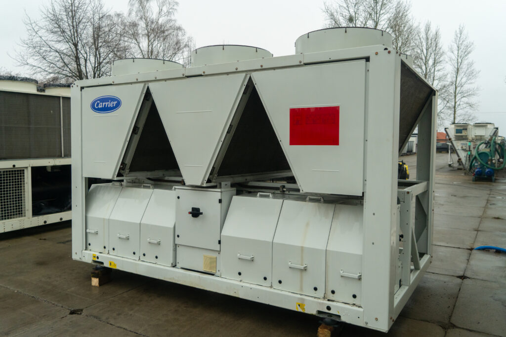 Чіллер Carrier 30RB 372 367 кВт