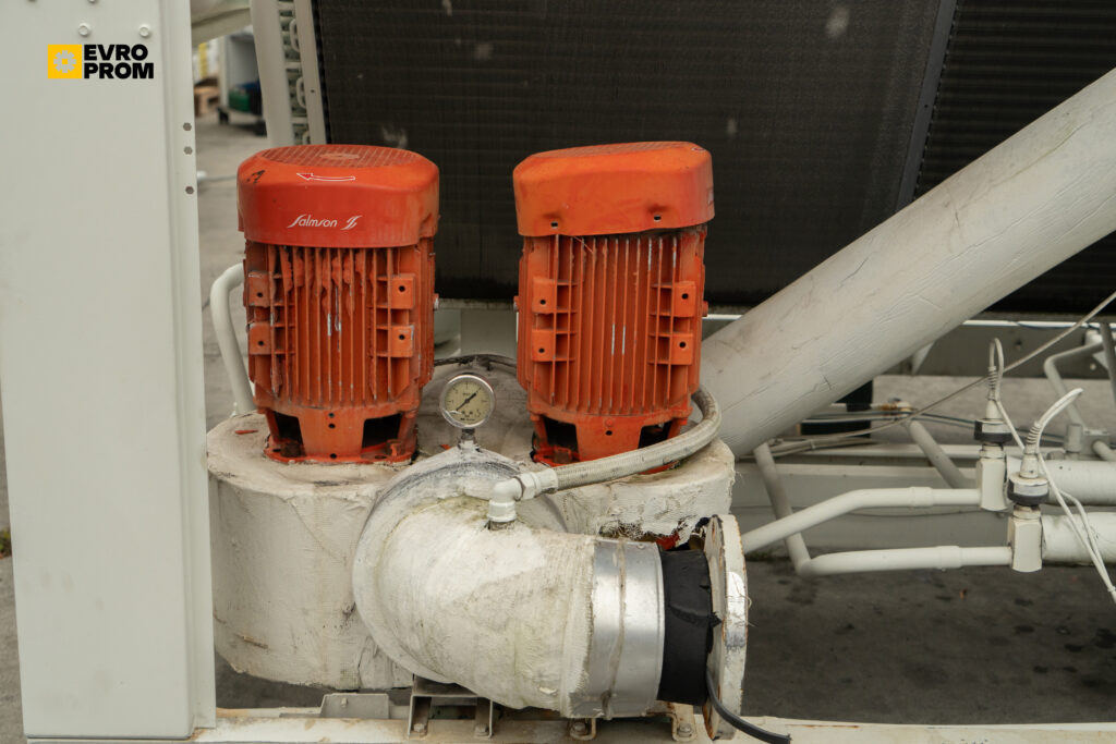 Чиллер TRANE RTAD145 524.6 кВт