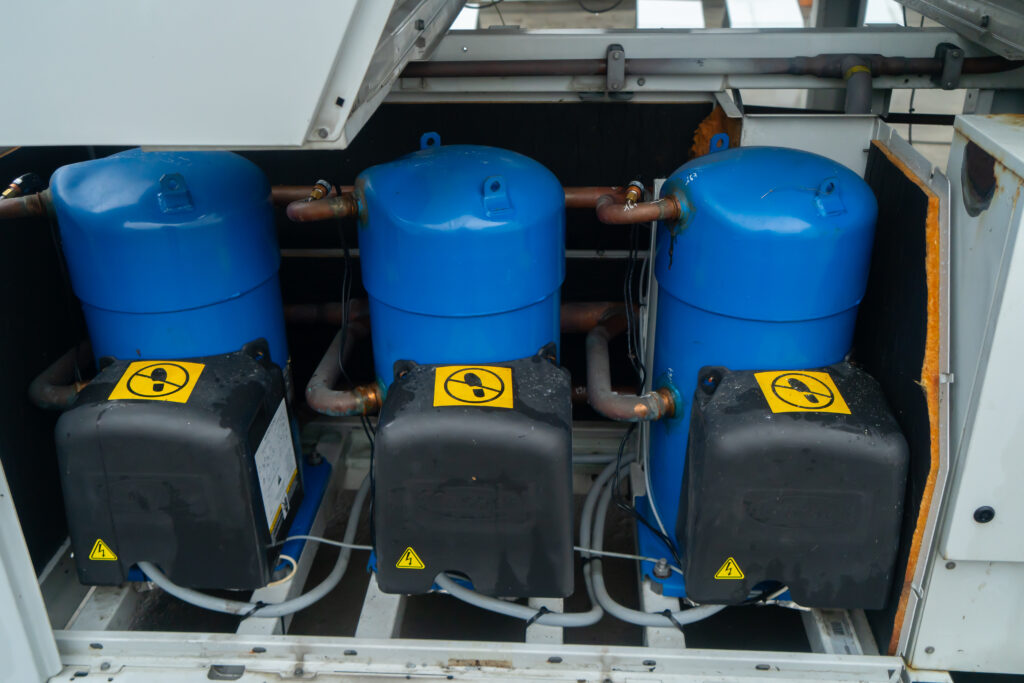 Aircooled chiller Carrier 30RB 342 332 kW