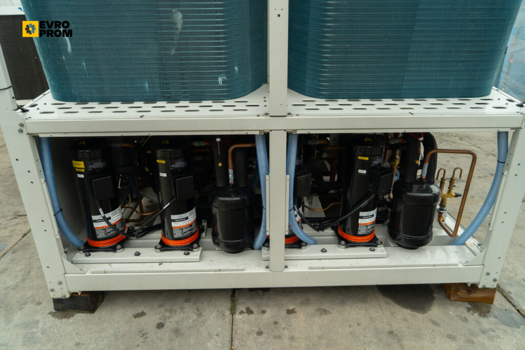Kaltwassersatz/Wärmepumpe YORK YMPA0260PE50 254 kW/186 kW