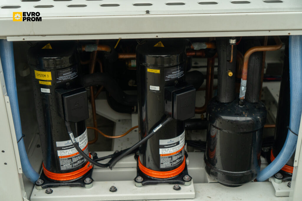 Kaltwassersatz/Wärmepumpe YORK YMPA0260PE50 254 kW/186 kW