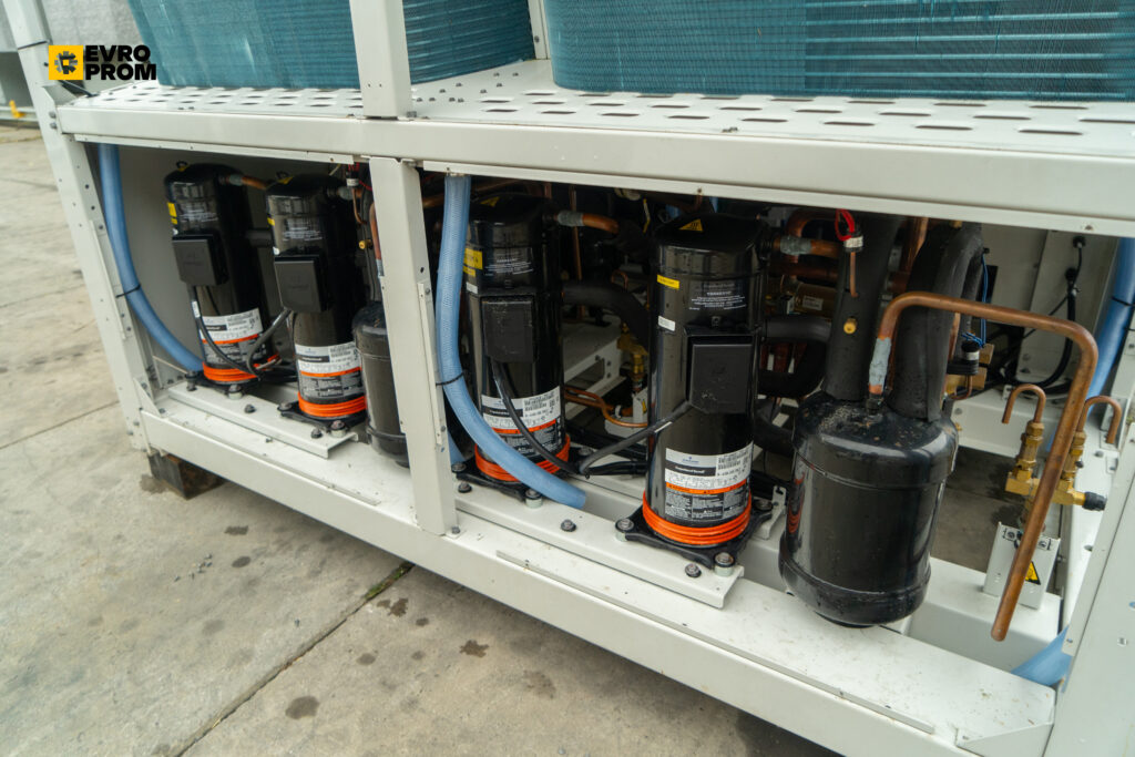 Kaltwassersatz/Wärmepumpe YORK YMPA0260PE50 254 kW/186 kW