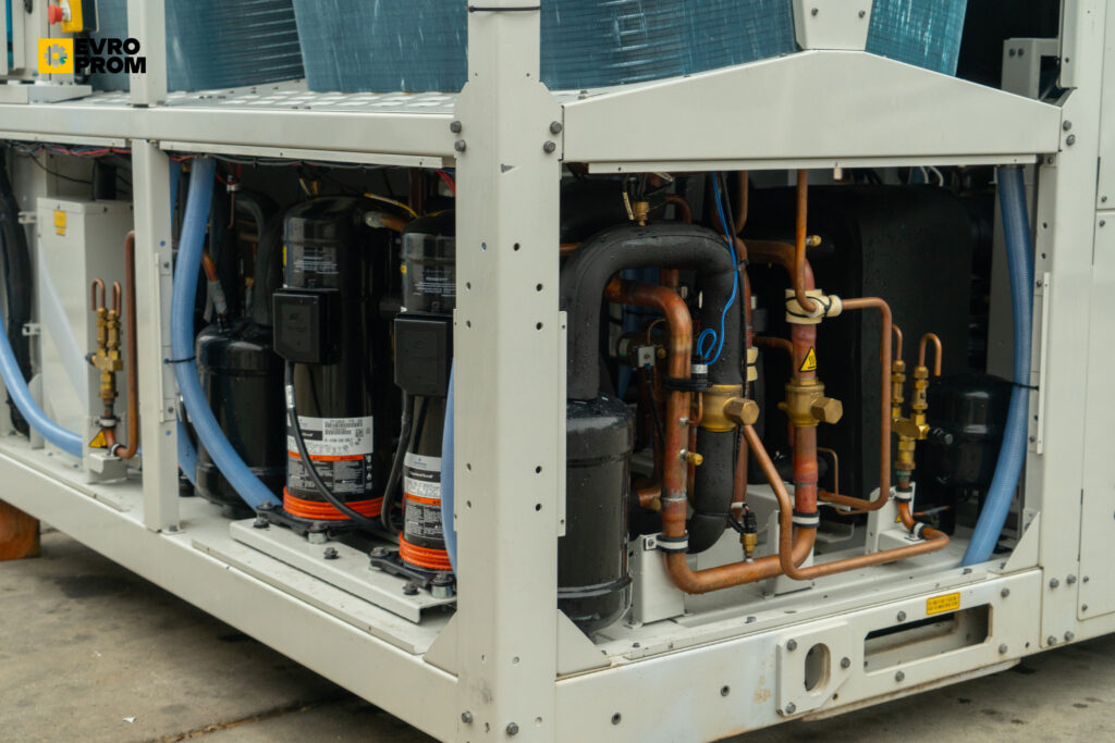 Kaltwassersatz/Wärmepumpe YORK YMPA0260PE50 254 kW/186 kW