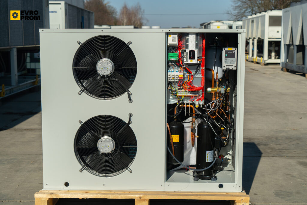 Чіллер/Тепловий насос CLIMAVENETA MEHP IB G07 18Y 15.6 кВт/17.2 кВт